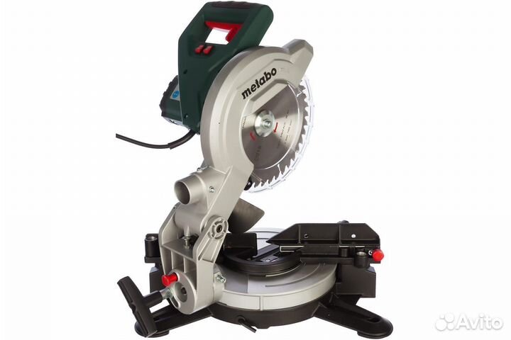 Торцовочная пила Metabo KS 216 M Lasercut 61921600