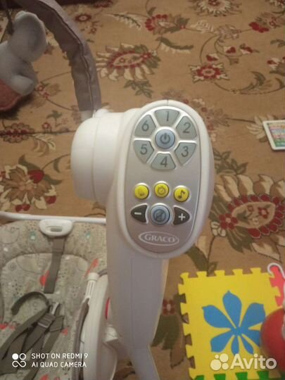 Детские электронные качели graco