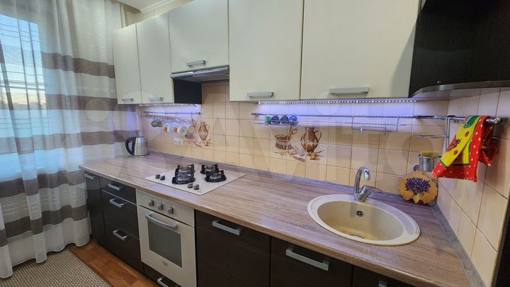 3-к. квартира, 78 м², 9/10 эт.