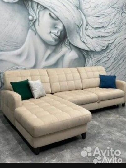 Диван фабрики 8 марта