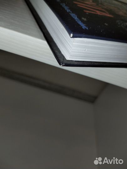 В метре друг от друга