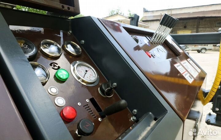 Мобильная сваебойная установка Стройматик сгк-320