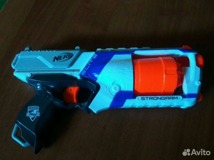 Бластер nerf