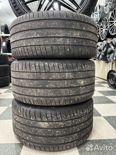 Продаю комплект снятый с Bmw x5 competition