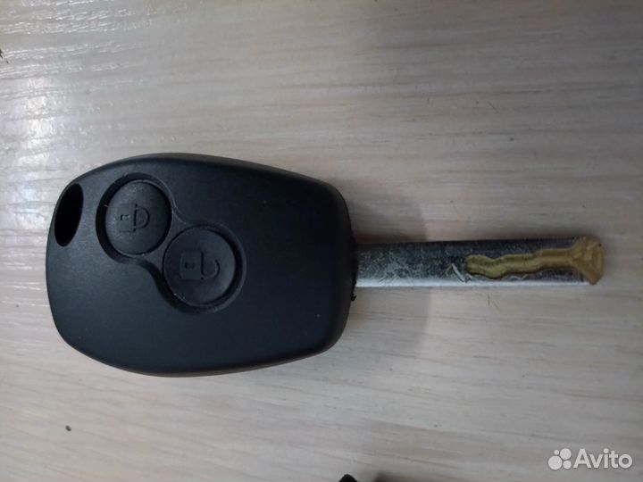 Замок зажигания renault