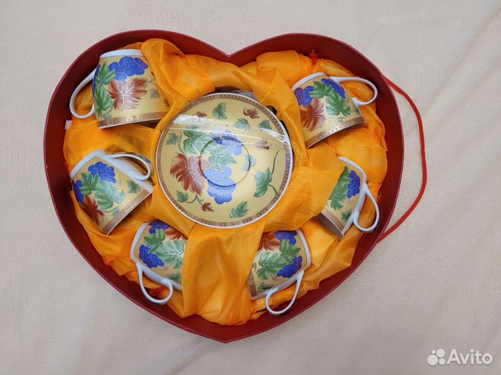 Чайный сервиз в коробке