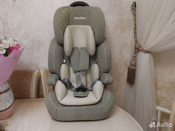 Автокресло junion Bruno группа 1/2/3 (9-36 кг)