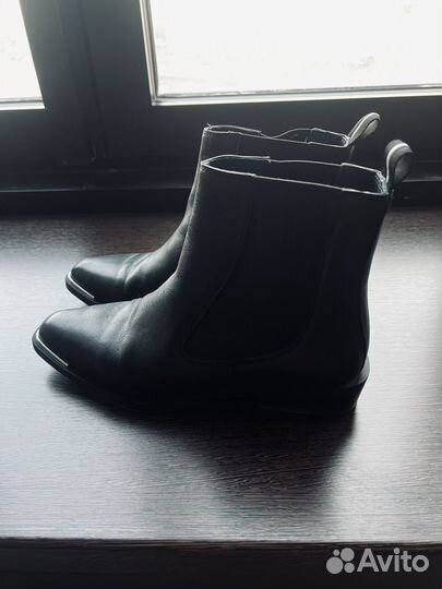 Ботинки 36р в хорошем состоянии