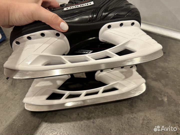 Хоккейные коньки bauer NS