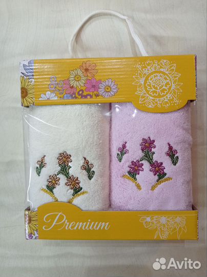 Подарочный набор махровых полотенец