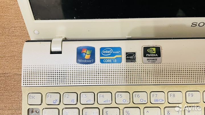 Ноутбук sony vaio i3