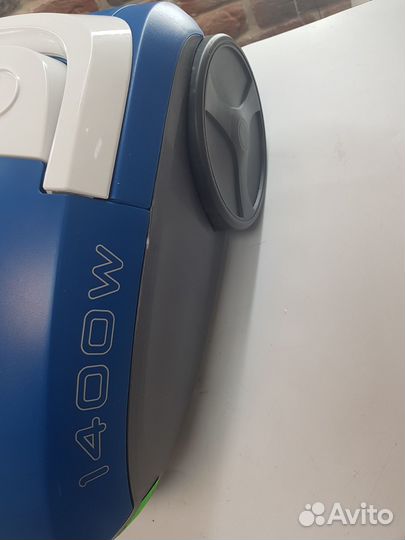 Пылесос с пылесборником Hoover TCP1401 019