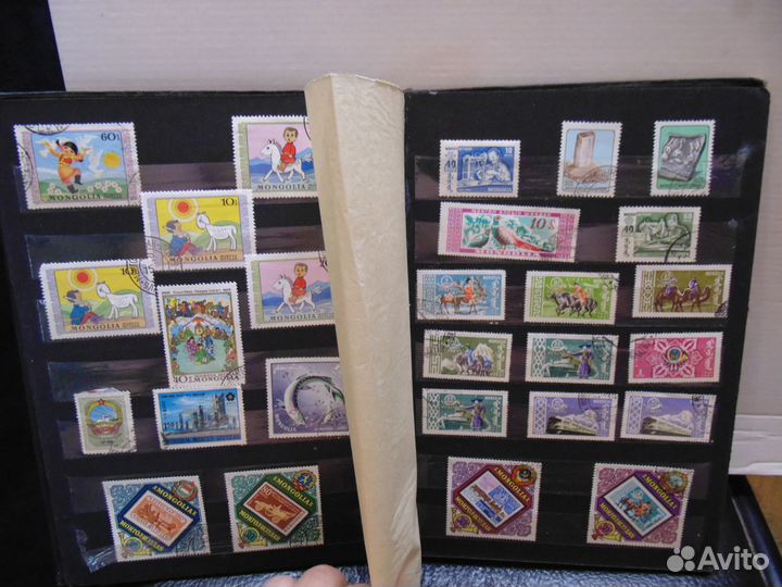 Альбом с марками Монголия 8