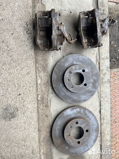 Компмект 256 вентилируемых тормозов пассат б3