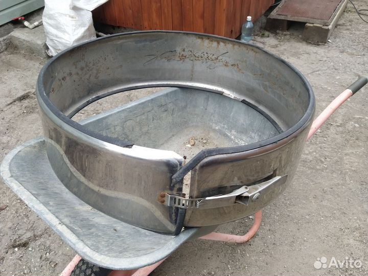 Колпак на запасное колесо