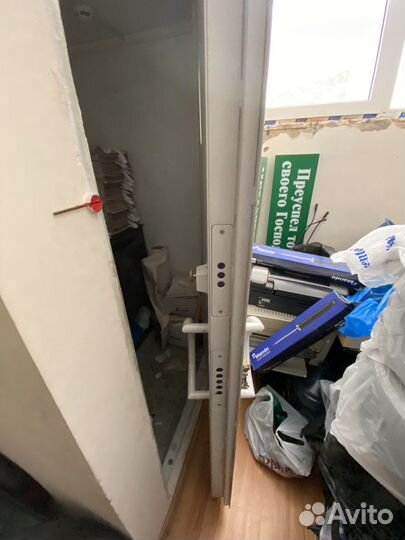 Дверь сейф банковская