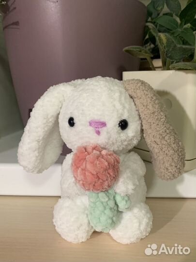 Вязаный зайка