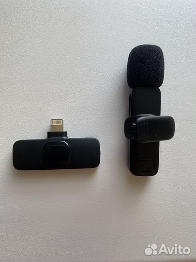 Петличный микрофон для iPhone
