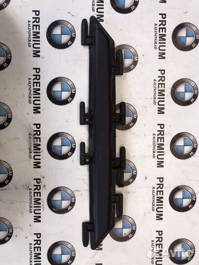 Крышка салонного фильтра BMW