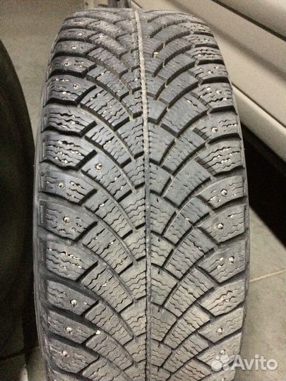 BF Goodrich g-Force stud 215/65R16