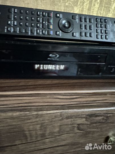 DVD Blu-ray-плеер Pioneer BDP-140