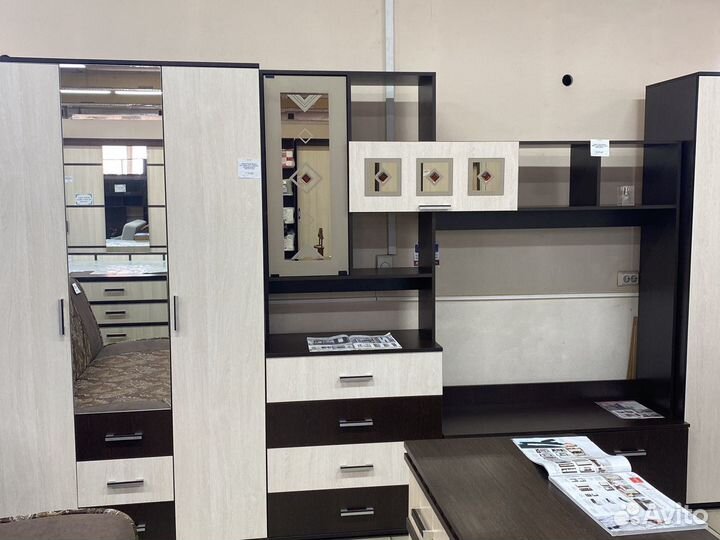 Стенка модульная