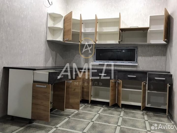 Кухонный гарнитур