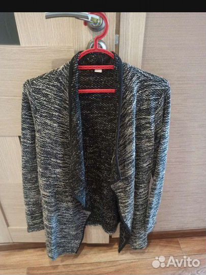 Отдам бесплатно женские вещи #яПомогаю