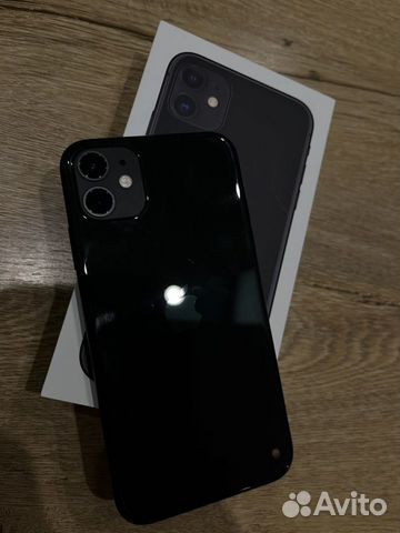 iPhone 11, 64 ГБ