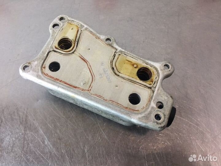 Радиатор масляный Mercedes S-Class W221 M273 5.5I