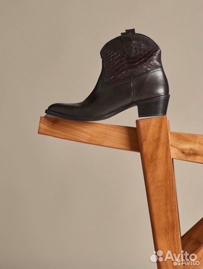 Massimo Dutti казаки нат.кожа оригинал, 39-40