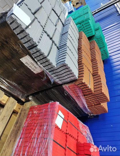 Модульная плитка пвх в спорт зал