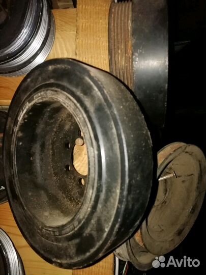 Шкиф коленвала бмв n52b30