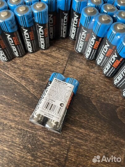 Аккумуляторные батарейки Robiton Ni-MH AA 2850mAh