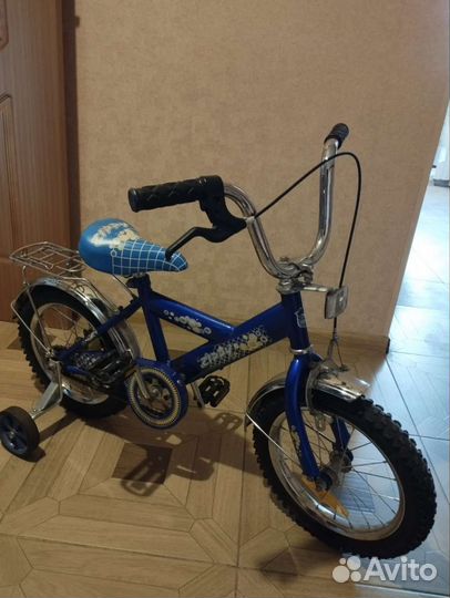 Велосипед детский 4 колесный
