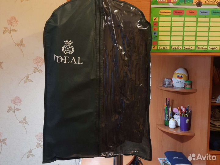 Новый костюм-тройка школьный на мальчика р.128