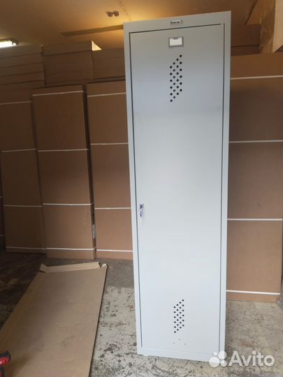 Шкаф металлический