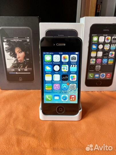 iPhone 4, 8 ГБ