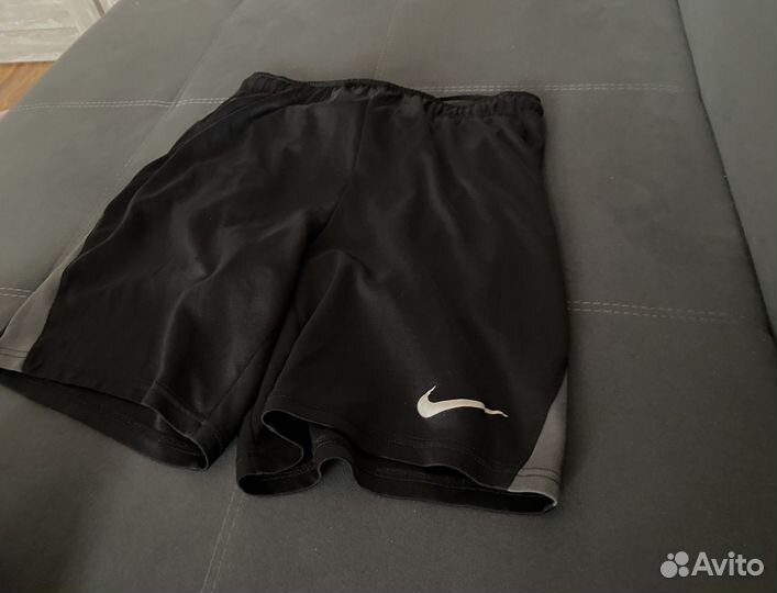 Шорты Nike