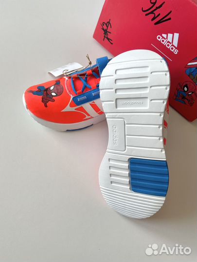 Кроссовки Adidas Marvel 34