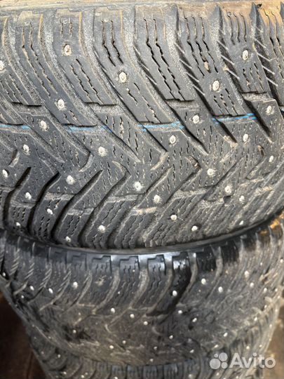 Nokian Tyres Hakkapeliitta 8 245/40 R18