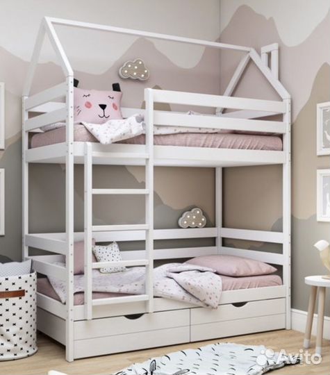 Двухъярусная кроватка-Домик