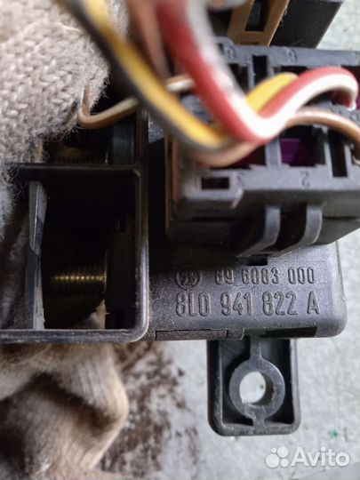 Блок реле Audi A4 B5 ауди а4 б5