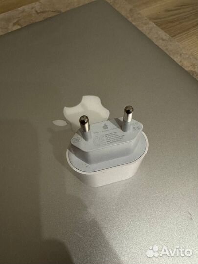 Блок зарядки iPhone 20w оригинальный