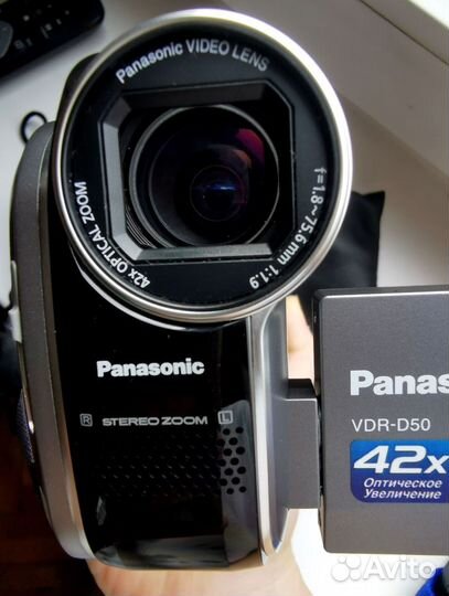 Видеокамера Panasonic VDR - D50