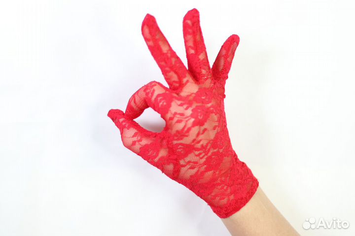 Перчатки кружевные красные