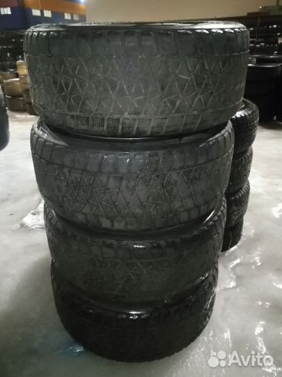 Комплект колес Bridgestone Blizzak DM-V2 275/40 R20 4 шт