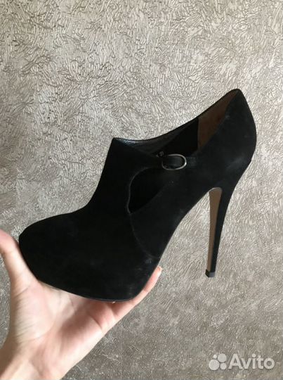 Ботильоны
