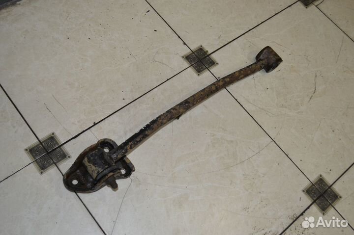 Рычаг задний правый продольный Hyundai Accent