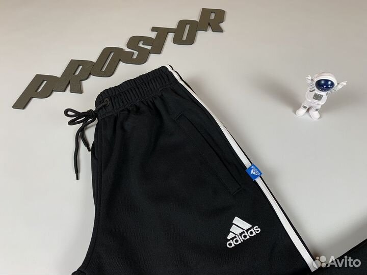Спортивные штаны Adidas